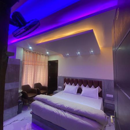 Harmony Heights Hotel Shimla Exterior photo