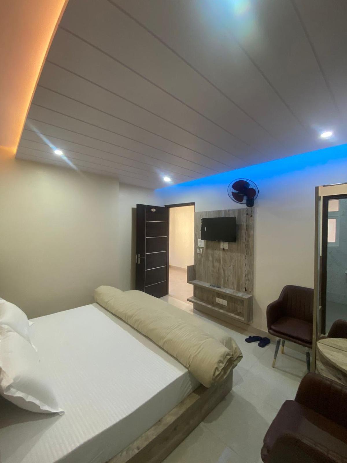 Harmony Heights Hotel Shimla Exterior photo